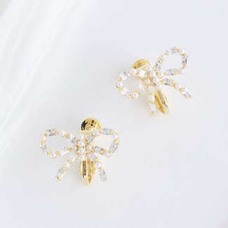 Maison de FLEUR 鑲鑽絲帶耳環