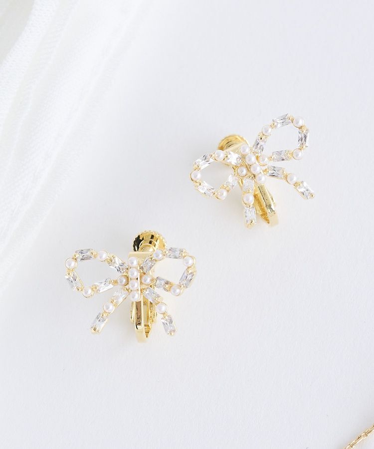 Maison de FLEUR 鑲鑽絲帶耳環 Maison de FLEUR 鑲鑽絲帶耳環