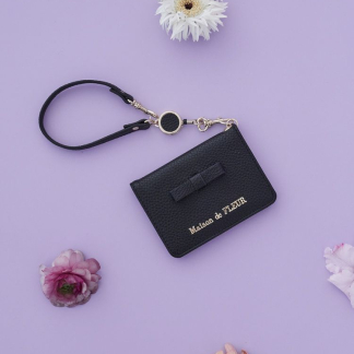 Maison de FLEUR 【附捲軸】雙折疊捲軸式證件套