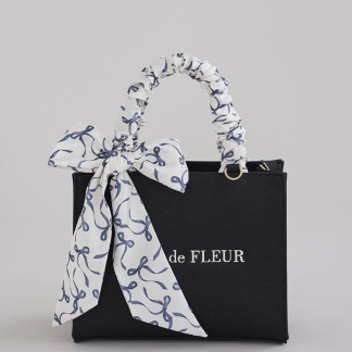 Maison de FLEUR 【兩用/含圍巾】褶皺手柄兩用包 Maison de FLEUR 【兩用/含圍巾】褶皺手柄兩用包