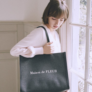 Maison de FLEUR 【可隨身攜帶/相容A4尺寸】斜紋軟呢手提包 Maison de FLEUR 【可隨身攜帶/相容A4尺寸】斜紋軟呢手提包