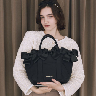 Maison de FLEUR Volume Ribbon 兩用手提袋 Maison de FLEUR Volume Ribbon 兩用手提袋