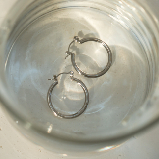 預訂GOLDY Medium Line Hoop Stainless Piercing 預訂GOLDY Medium Line Hoop Stainless Piercing
